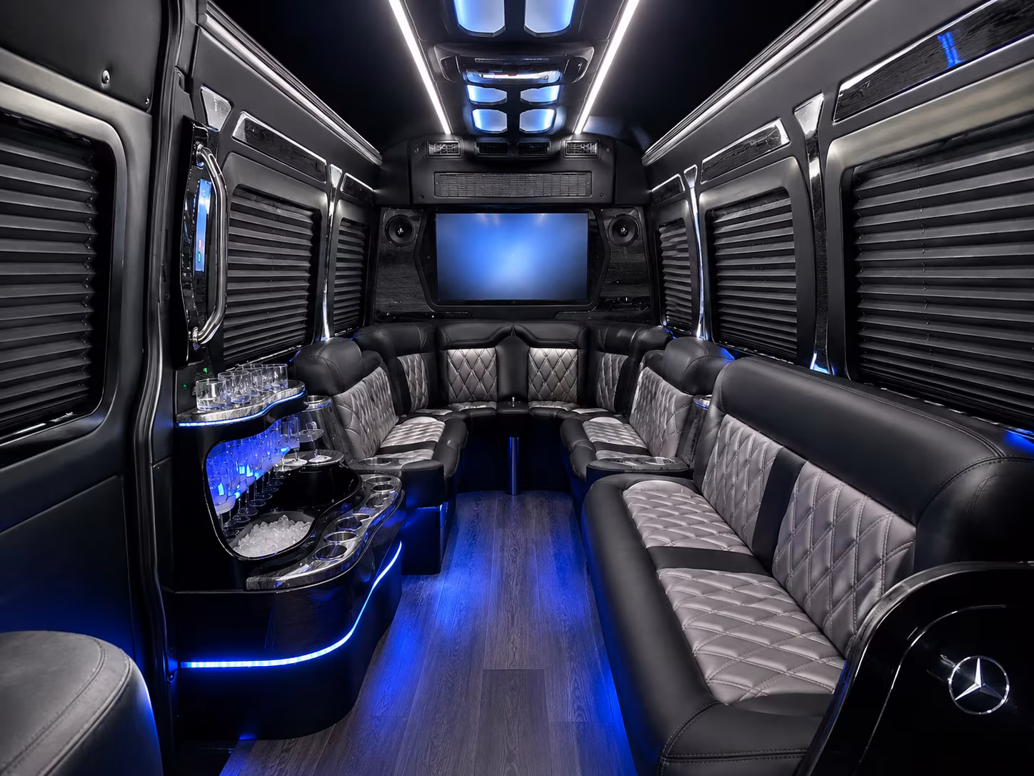 find the perfect transportation for your next airport transfer 2