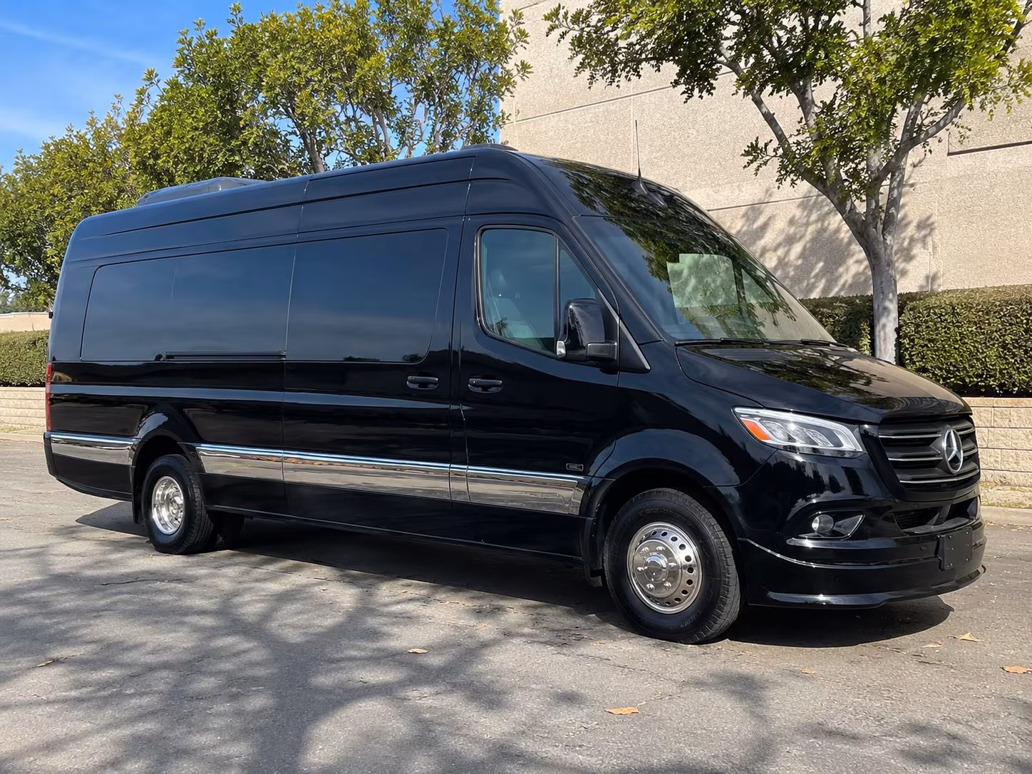 find the perfect transportation for your next private event 5
