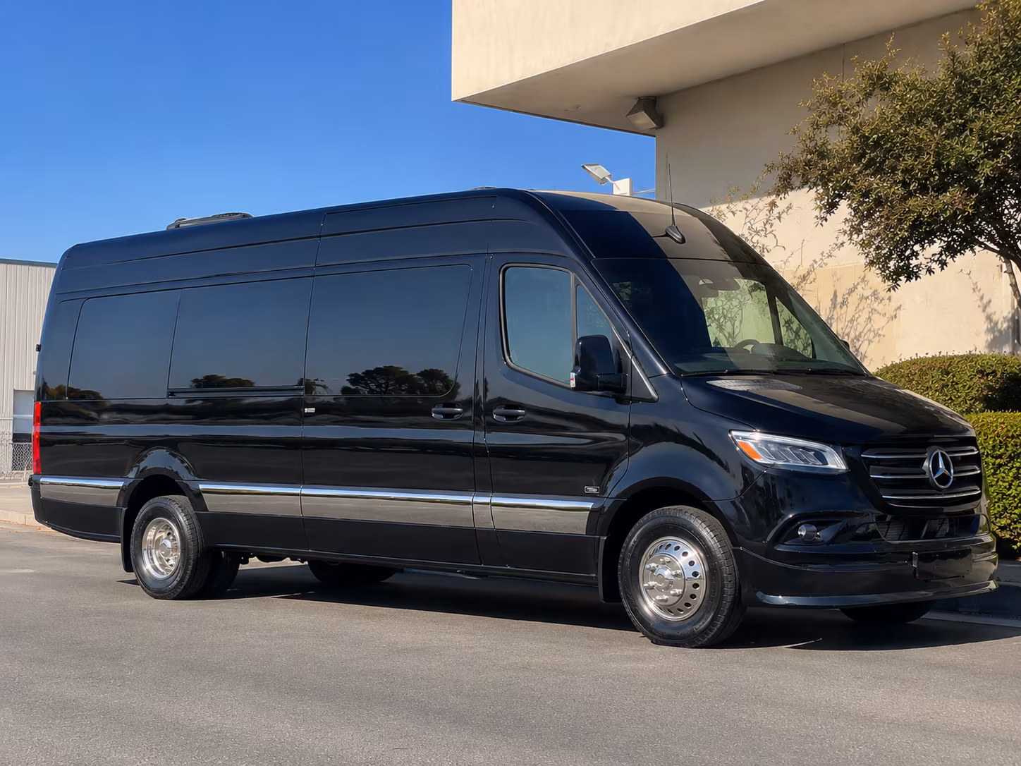 find the perfect transportation for your next wedding 5